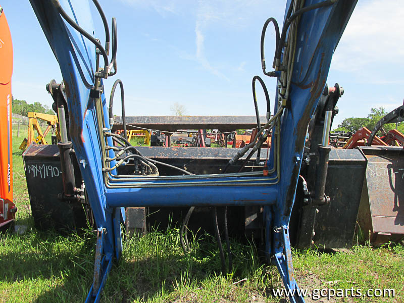 NEW HOLLAND 72LB LOADER ONLY